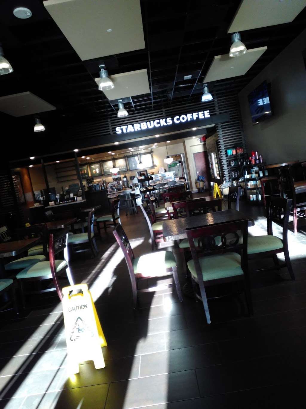 Starbucks | San Jacinto Rd Bldg 202850, Camp Pendleton South, CA 92055, USA | Phone: (760) 725-2231