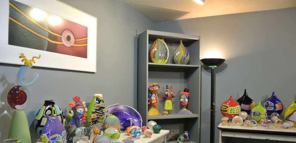 James R Wilbat Glass Studio | 854 Tower Rd, Mundelein, IL 60060, USA | Phone: (847) 566-6205