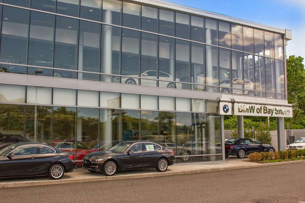 Habberstad BMW of Bay Shore | 600 Sunrise Hwy, Bay Shore, NY 11706, USA | Phone: (800) 841-6950