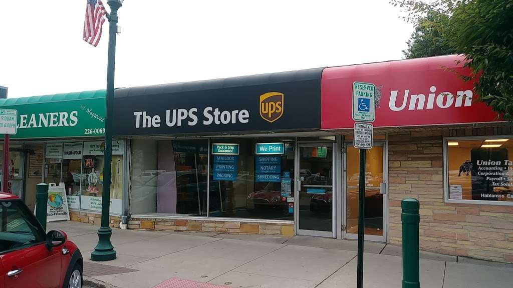 The UPS Store | 130 W Pleasant Ave, Maywood, NJ 07607, USA | Phone: (201) 843-3009