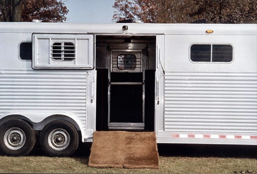 A & L Horse Transport | 962 Centennial Rd, New Oxford, PA 17350, USA | Phone: (717) 870-6919