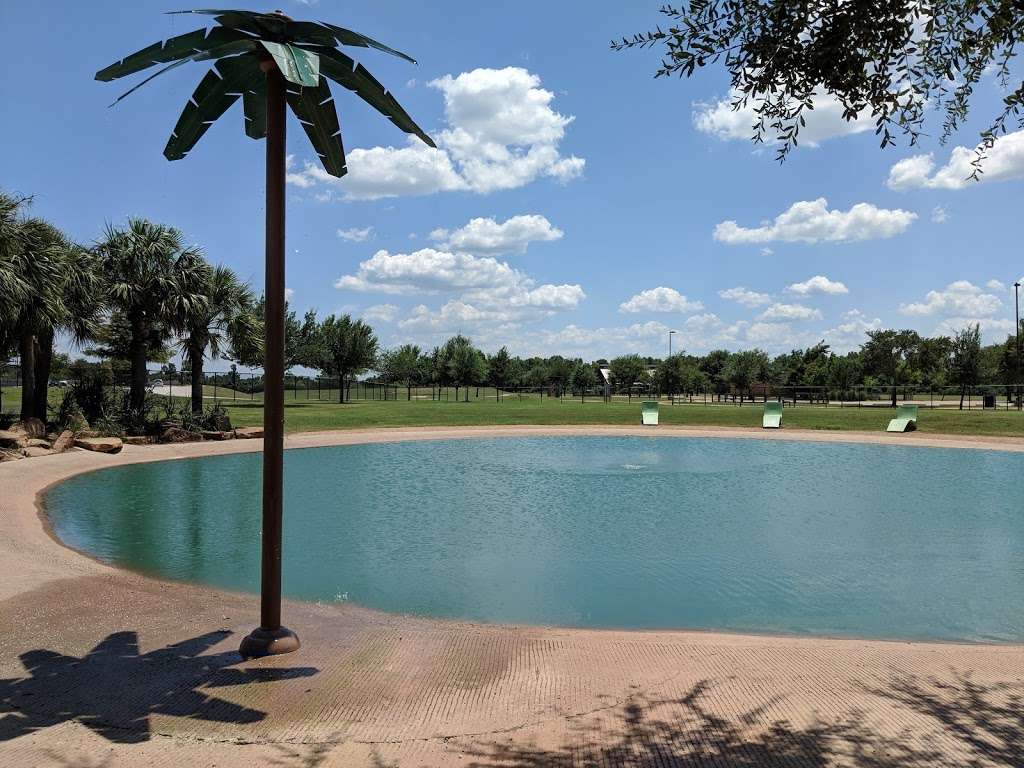 Pawm Springs Dog Park | 15300 University Blvd, Sugar Land, TX 77479, USA | Phone: (281) 275-2825