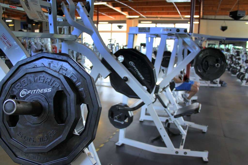 24 Hour Fitness | 10125 Whittwood Dr, Whittier, CA 90603, USA | Phone: (562) 943-3771