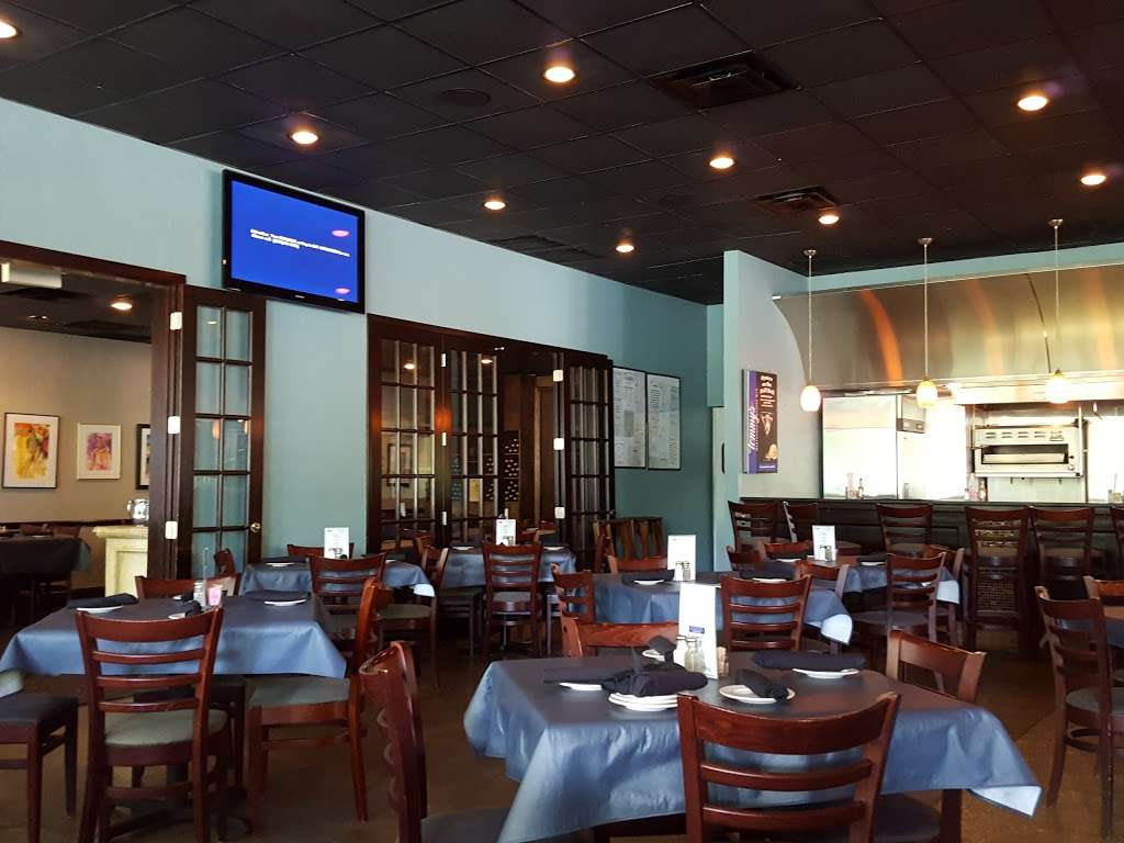 Tommys Seafood Restaurant & Oyster Bar | 2555 Bay Area Blvd, Houston, TX 77058, USA | Phone: (281) 480-2221