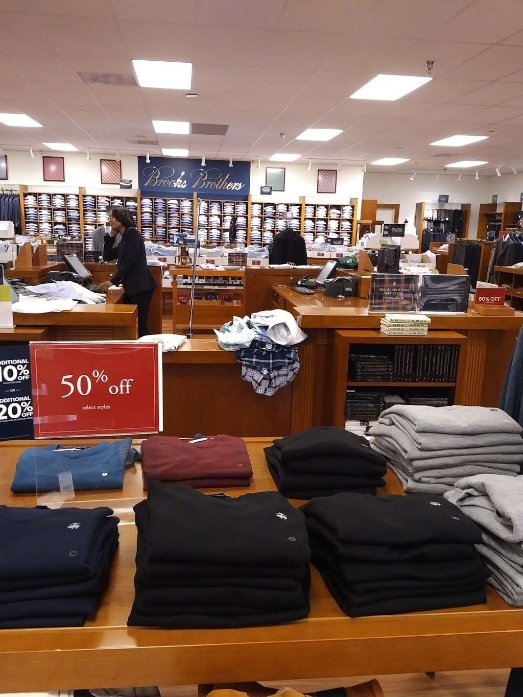 Brooks Brothers Factory Outlet | 5506 New Fashion Way #3220, Charlotte, NC 28278, USA | Phone: (704) 588-1898