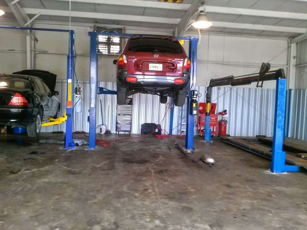 Transmission and Auto Repair Orlando | 18768 E Colonial Dr, Orlando, FL 32820, USA | Phone: (407) 568-4271