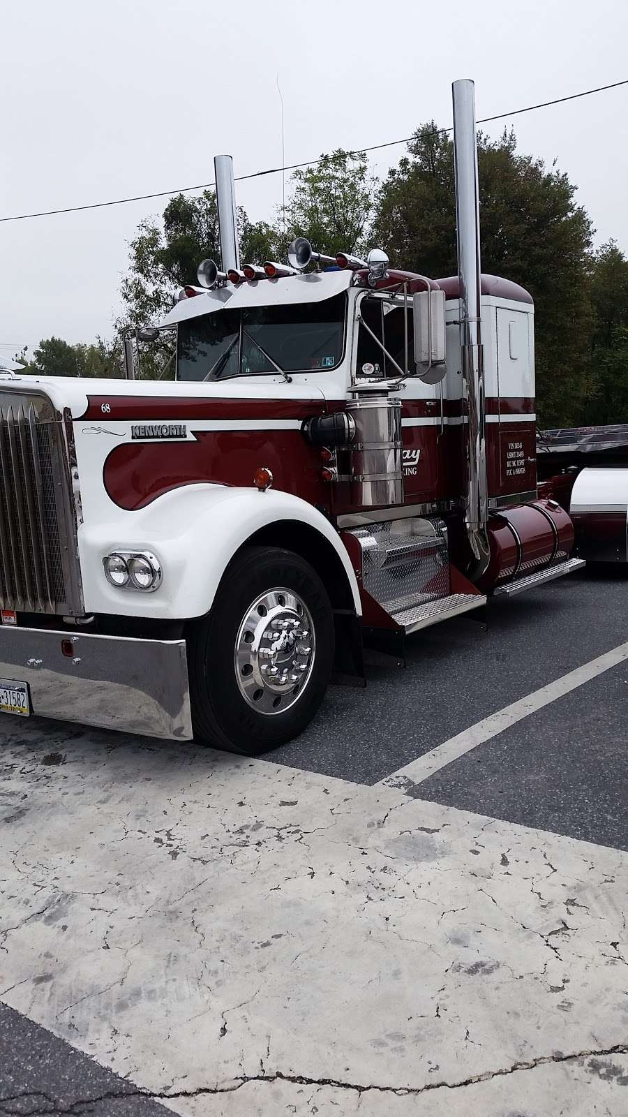 Berks Truck and Trailer | 318 W Main St, Birdsboro, PA 19508, USA | Phone: (610) 582-0080