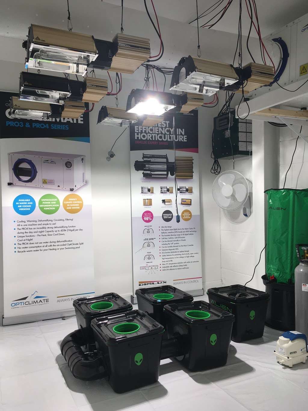 London Grow | Kingswood Ind Est, 121 Theobalds Park Rd, Enfield EN2 9BH, UK | Phone: 020 3667 3311
