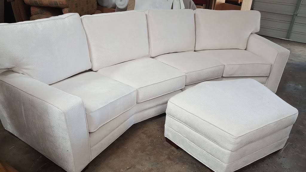 Max’s Upholstery | 10944 Grissom Ln #704, Dallas, TX 75229, USA | Phone: (214) 952-6536