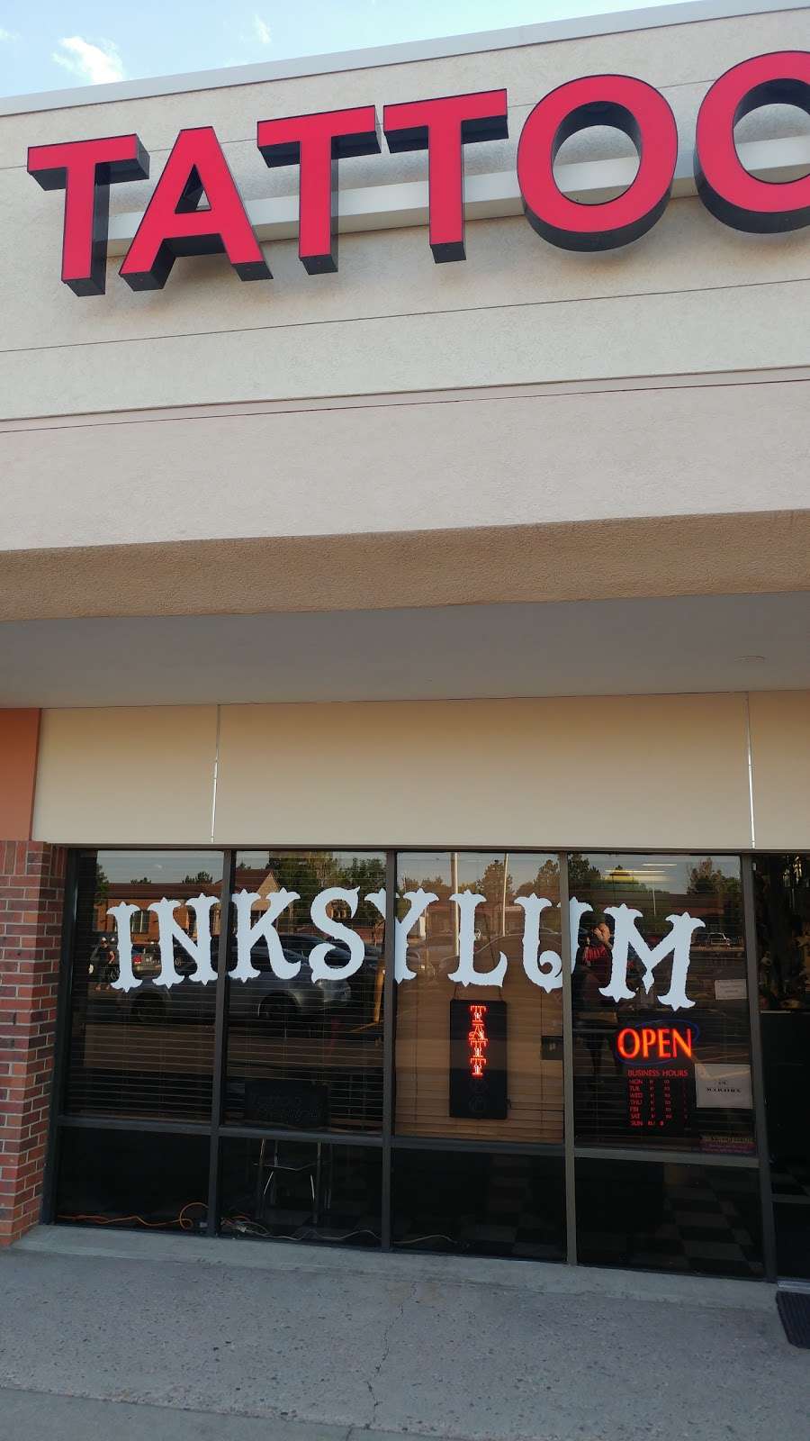 InkSylum Tattoo | 1726 S Chambers Rd, Aurora, CO 80017, USA | Phone: (720) 535-9068