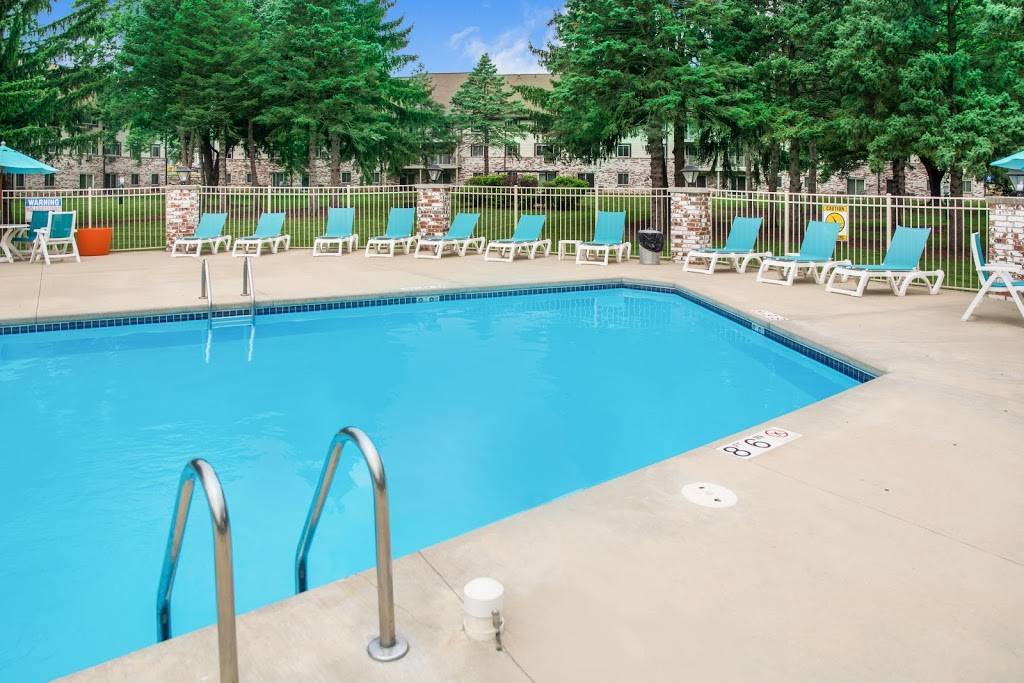 Valley View Apartments | 2925 Fish Hatchery Rd Unit 102, Madison, WI 53713, USA | Phone: (608) 709-7270