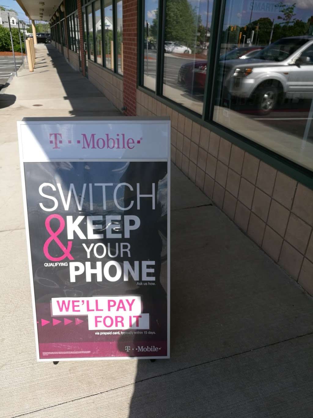 T-Mobile | 345 Main St, Tewksbury, MA 01876 | Phone: (978) 677-6151