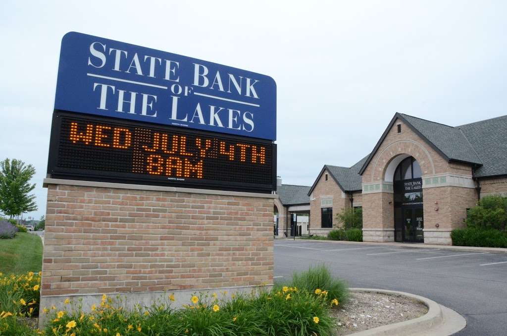 State Bank of The Lakes | 10 E Rollins Rd, Round Lake Beach, IL 60073, USA | Phone: (847) 546-1600