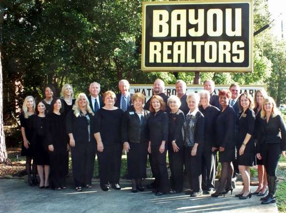 Bayou Realtors | 1613 FM 517 Rd E, Dickinson, TX 77539, USA | Phone: (281) 337-4557