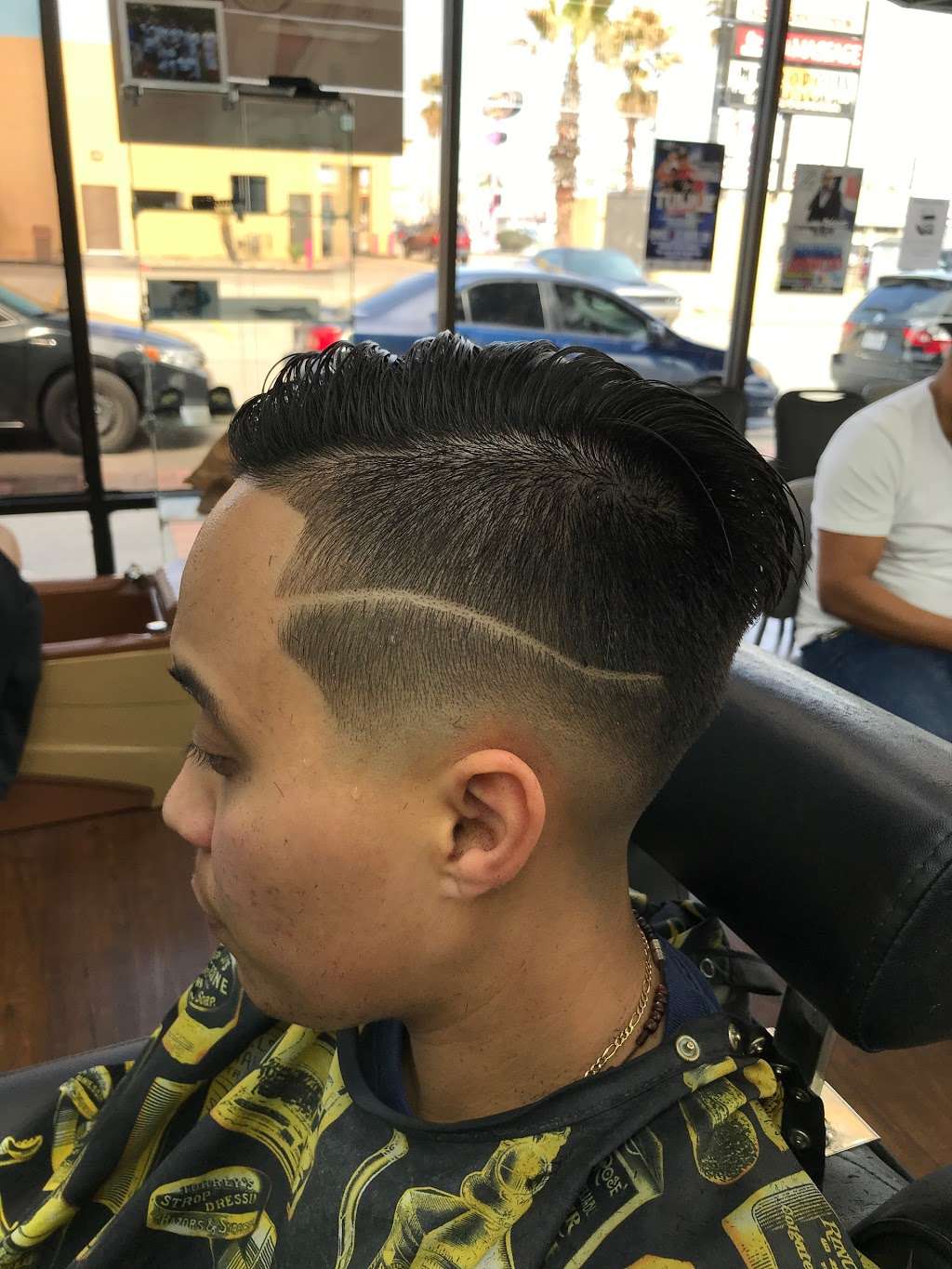 Dominican Barbershop | 8901 Richmond Ave, Houston, TX 77063, USA | Phone: (832) 526-5464