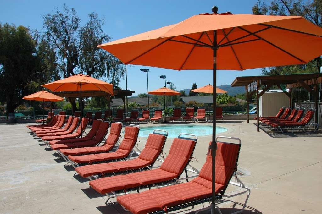 Rolling Hills Club | 351 San Andreas Dr, Novato, CA 94945, USA | Phone: (415) 897-2185