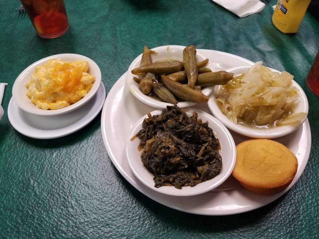 The Four Way Soul Food Restaurant | 998 Mississippi Blvd, Memphis, TN 38126, USA | Phone: (901) 507-1519