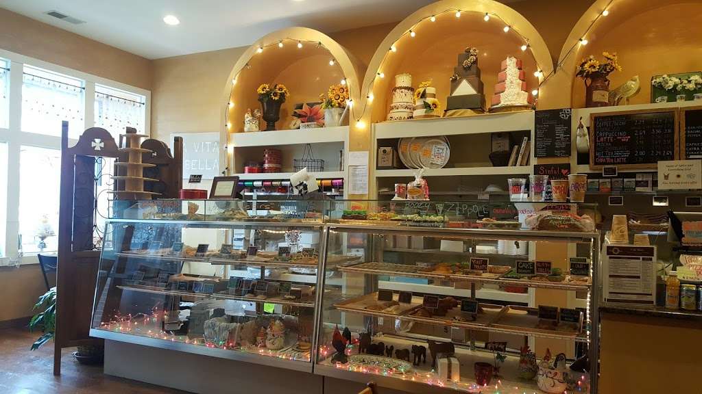 Scafuri Bakery | 1337 W Taylor St, Chicago, IL 60607 | Phone: (312) 733-8881