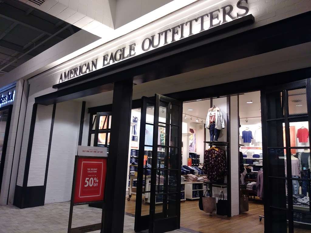 American Eagle Outfitters | 310 Daniel Webster Hwy S Space W270, Nashua, NH 03060, USA | Phone: (603) 891-2317