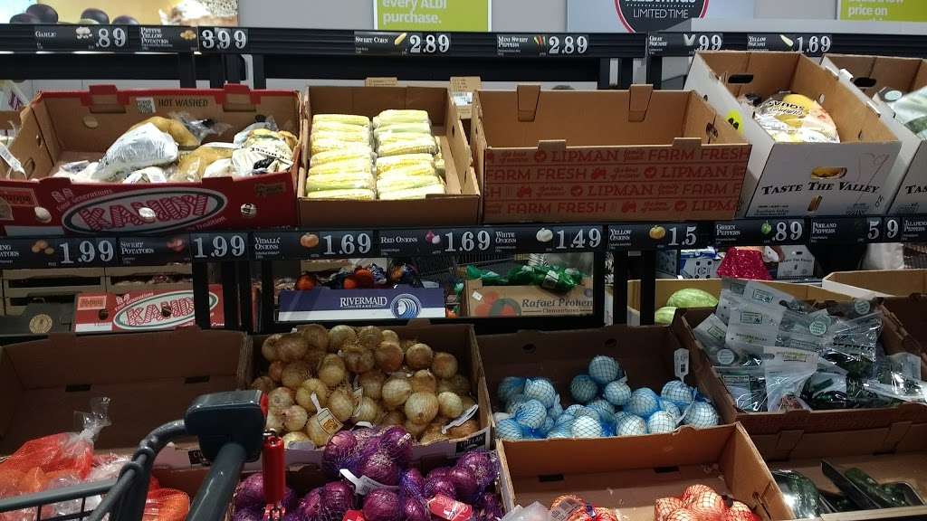 ALDI | 9002 Spencer Hwy, La Porte, TX 77571, USA | Phone: (855) 955-2534