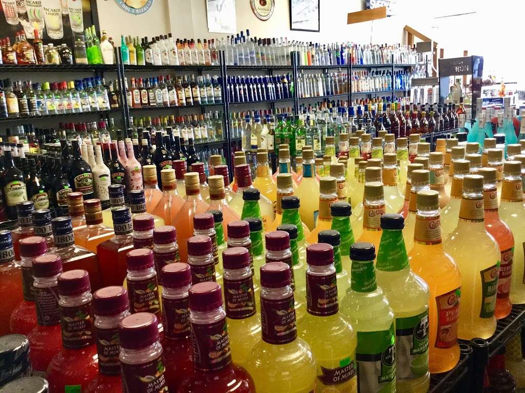 Star Liquor | 6322, FM78, San Antonio, TX 78244, USA | Phone: (210) 310-2594