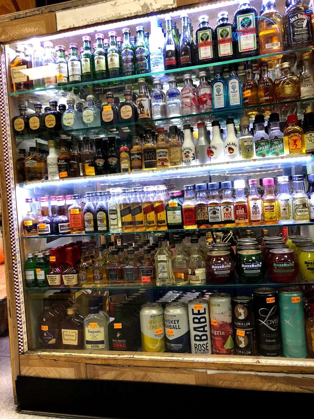 Orange Liquor Market | 511 W Chapman Ave, Anaheim, CA 92802, USA | Phone: (714) 750-1485