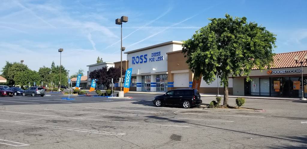 Ross Dress for Less | 5360 Olive Dr, Bakersfield, CA 93308, USA | Phone: (661) 393-4581