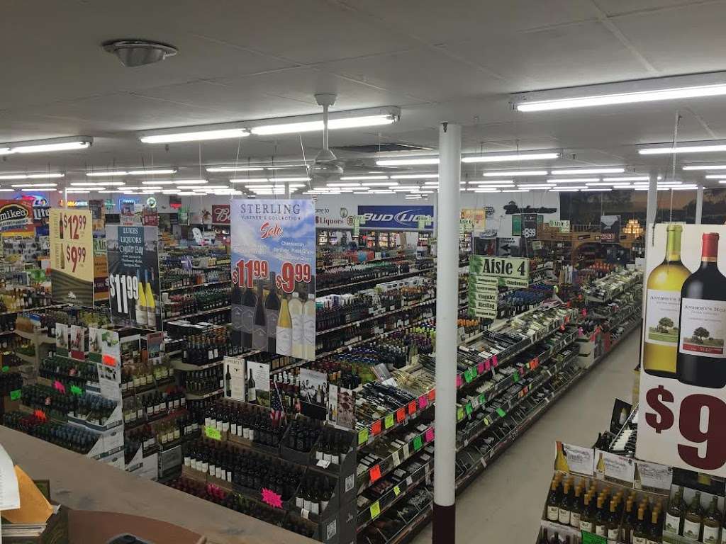 Lukes Liquors-Rockland | 167 Market St, Rockland, MA 02370, USA | Phone: (781) 878-0226