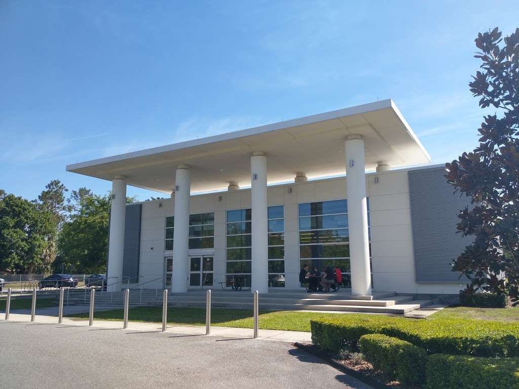 West Osceola Branch Library | 305 Campus St, Kissimmee, FL 34747, USA | Phone: (407) 742-8888