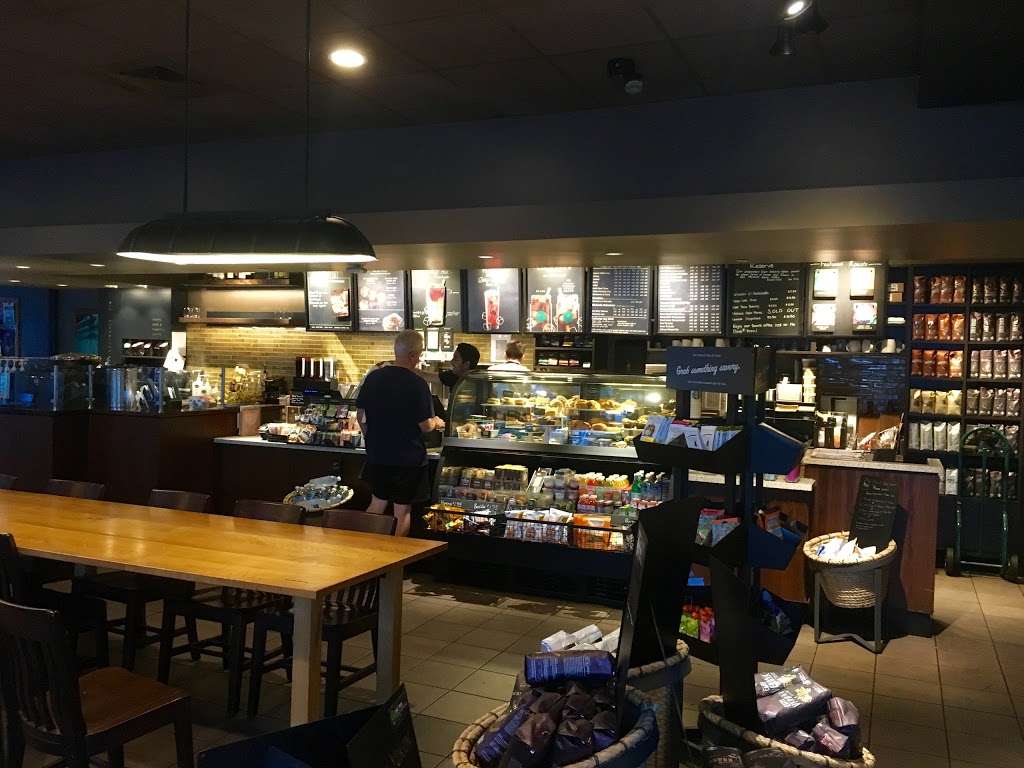 Starbucks | 1515 Sheridan Rd, Wilmette, IL 60091, USA | Phone: (847) 853-0319