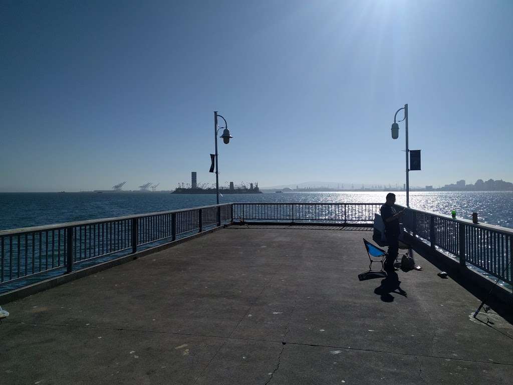 Buoys On The Pier | Belmont Veterans Memorial Pier, Long Beach, CA 90803