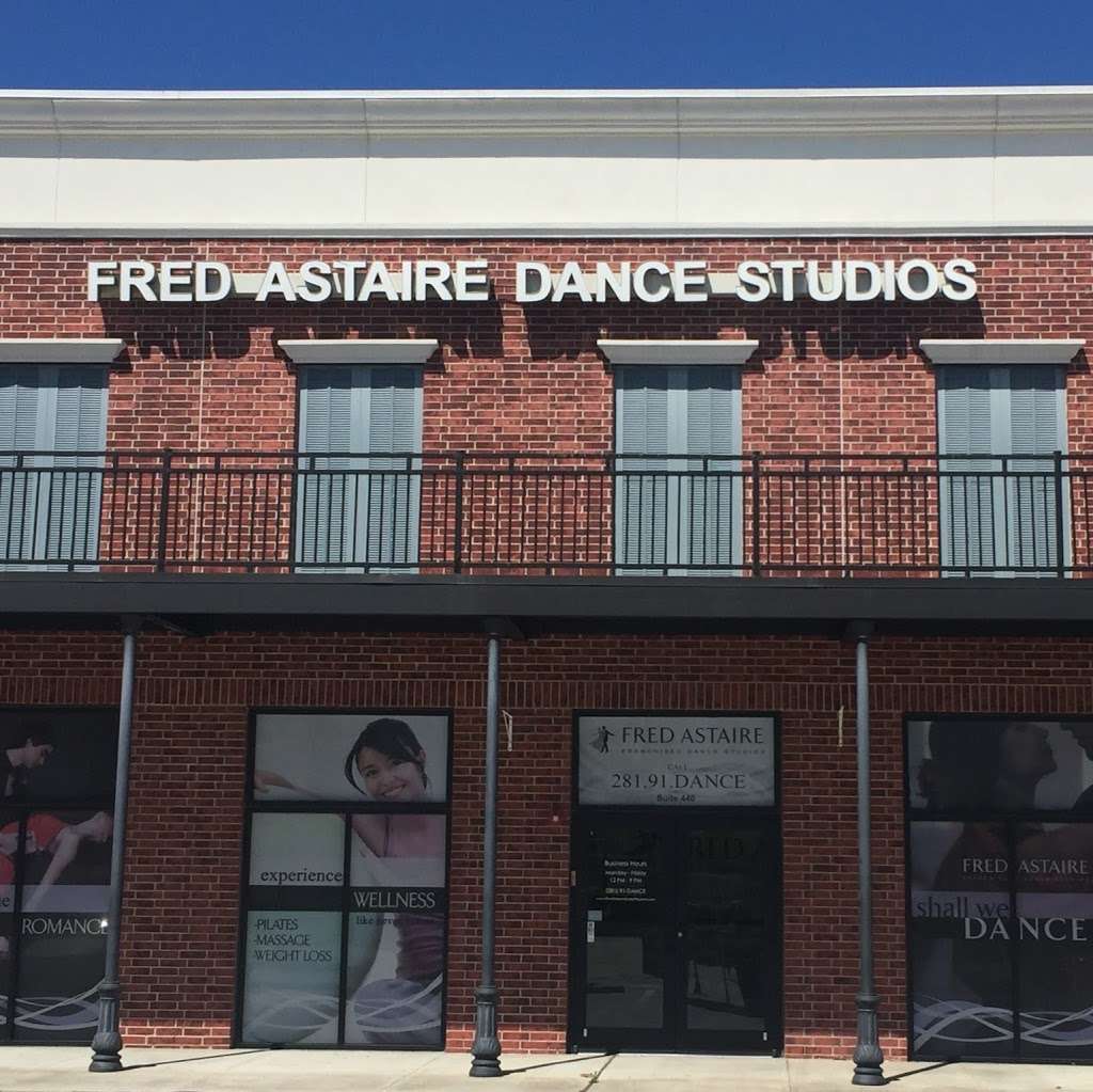 Fred Astaire Dance Studio - Lake Houston | 18321 W Lake Houston Pkwy #440, Atascocita, TX 77346, USA | Phone: (281) 783-3211