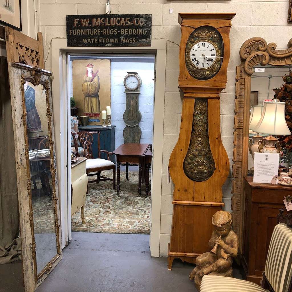 Baileywyck Antiques | 4274 Loudoun Ave, The Plains, VA 20198 | Phone: (540) 687-6097