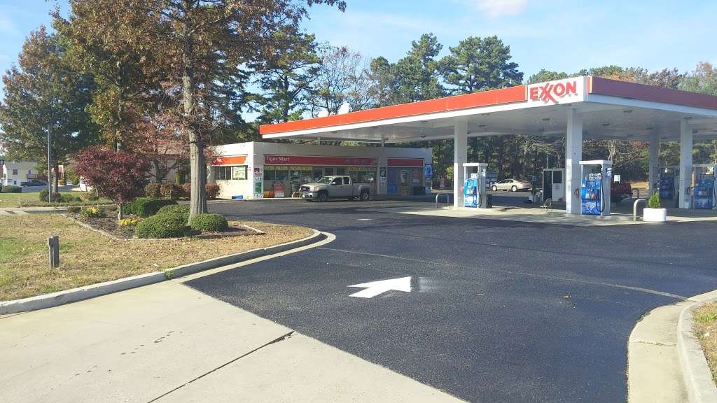Exxon | 1 Commonwealth Blvd, Lakehurst, NJ 08759 | Phone: (732) 323-8981