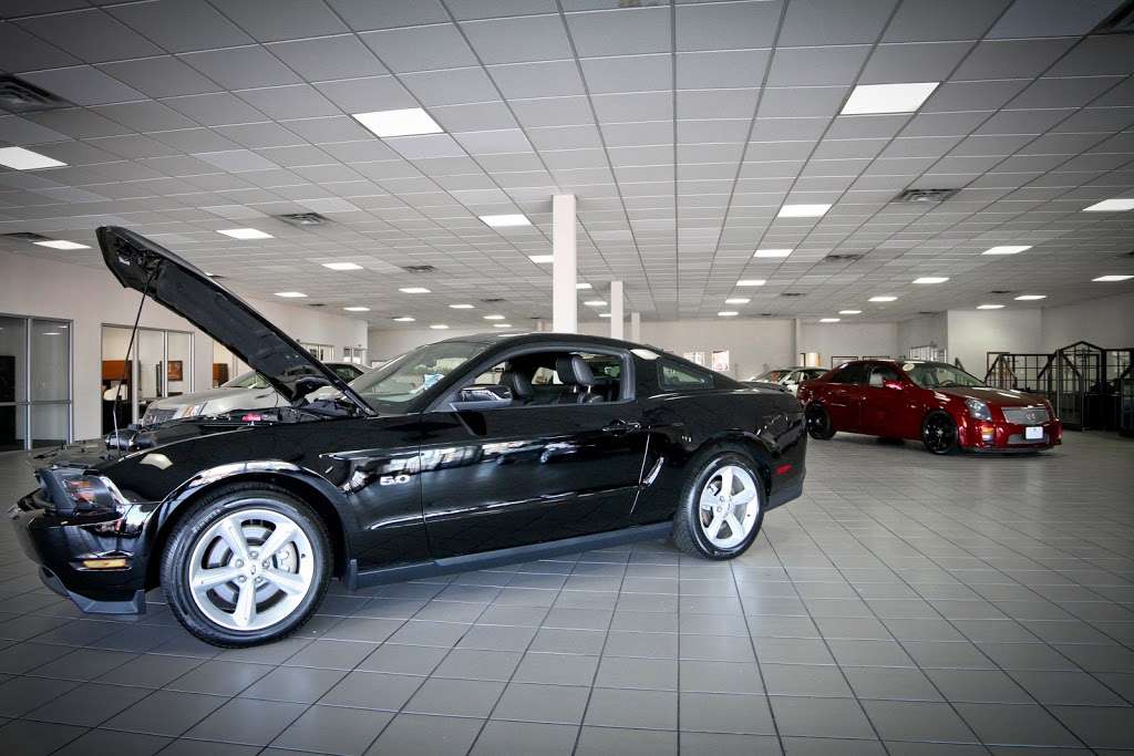 Lockhart Cadillac Collision Center | 7601 East 88th Place Building 1, Indianapolis, IN 46256 | Phone: (317) 254-6427