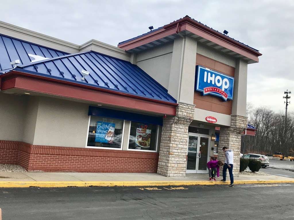 IHOP | 114 Broadway, Saugus, MA 01906, USA | Phone: (781) 233-4097