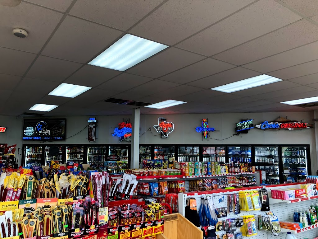 Valero Gas Station | 780 W Hurst Blvd, Hurst, TX 76053, USA | Phone: (817) 268-3882