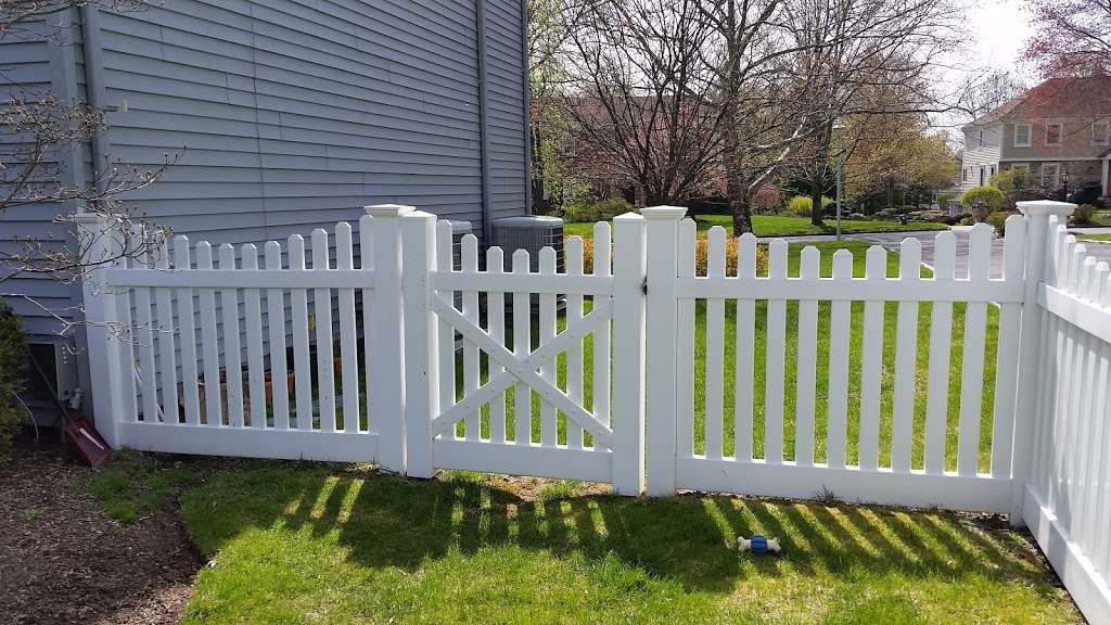 Essex Fence Company, L.L.C. | 132 US-46, Rockaway, NJ 07866, USA | Phone: (973) 625-4122