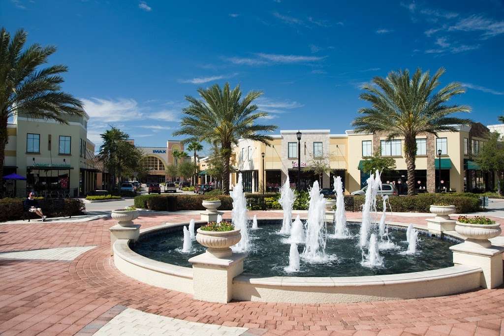 Lakeside Village | 1479 Town Center Dr, Lakeland, FL 33803, USA | Phone: (863) 616-9360