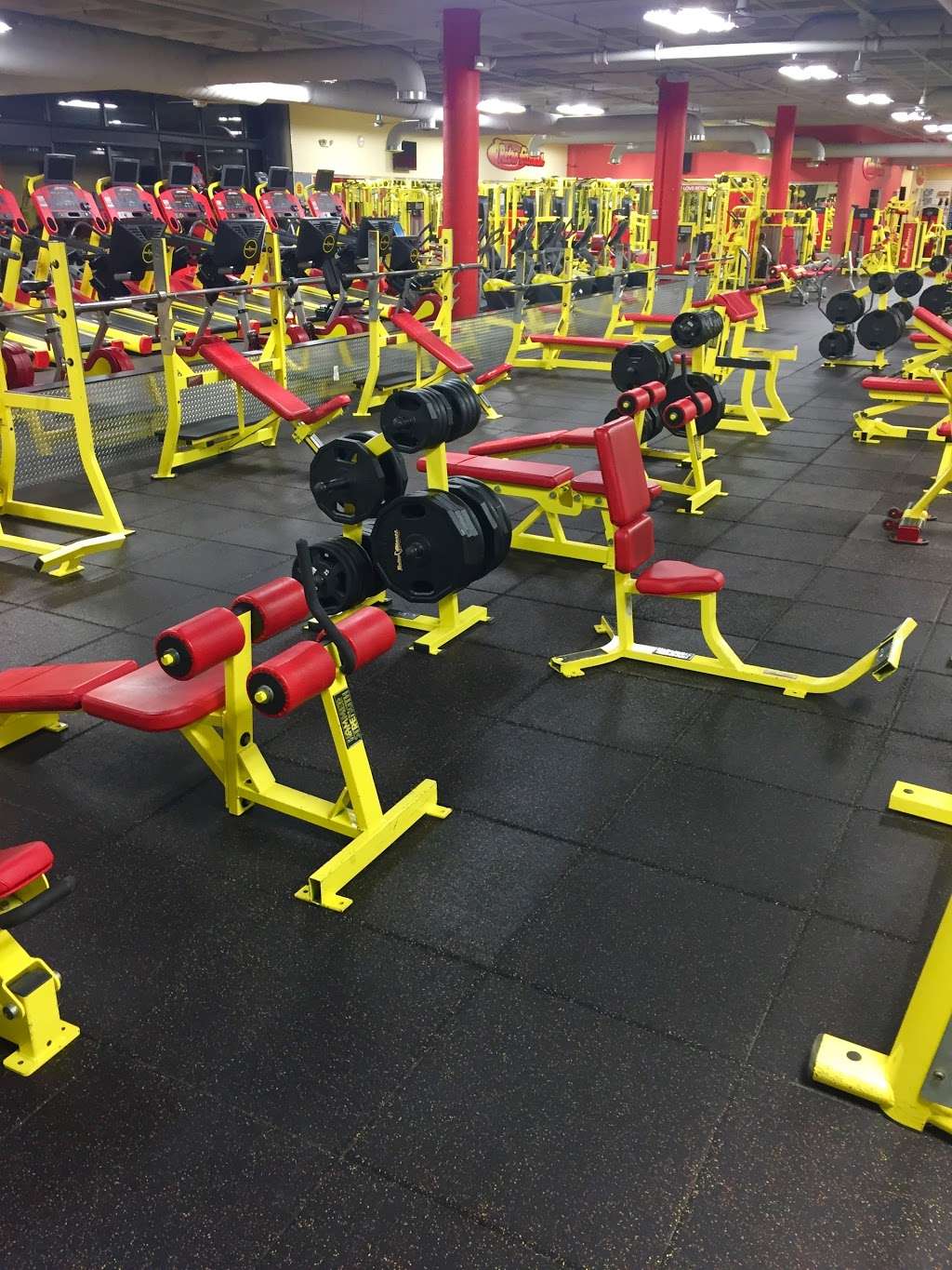 Retro Fitness | 170 Schuyler Ave, North Arlington, NJ 07031 | Phone: (201) 246-7450