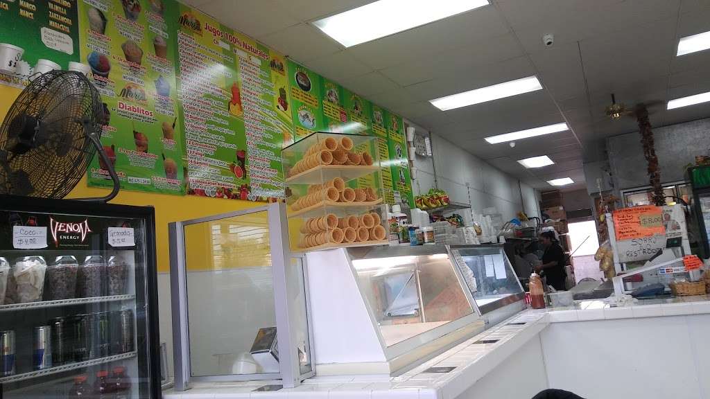 Marys Bionicos & Raspados | 3231 Tweedy Blvd, South Gate, CA 90280, USA | Phone: (323) 569-7365