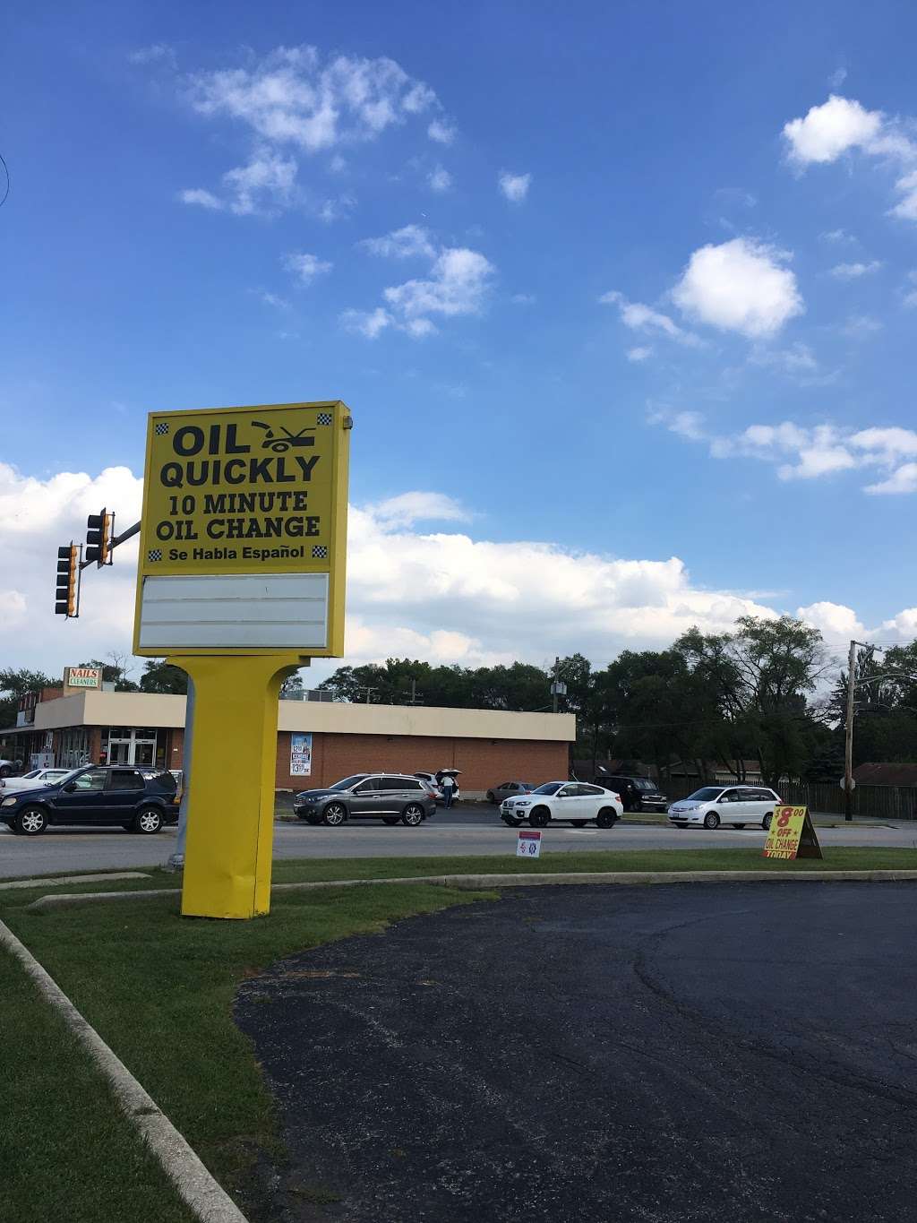 Oil Quickly | 5501 Willow Springs Rd, La Grange Highlands, IL 60525, USA | Phone: (708) 937-9500