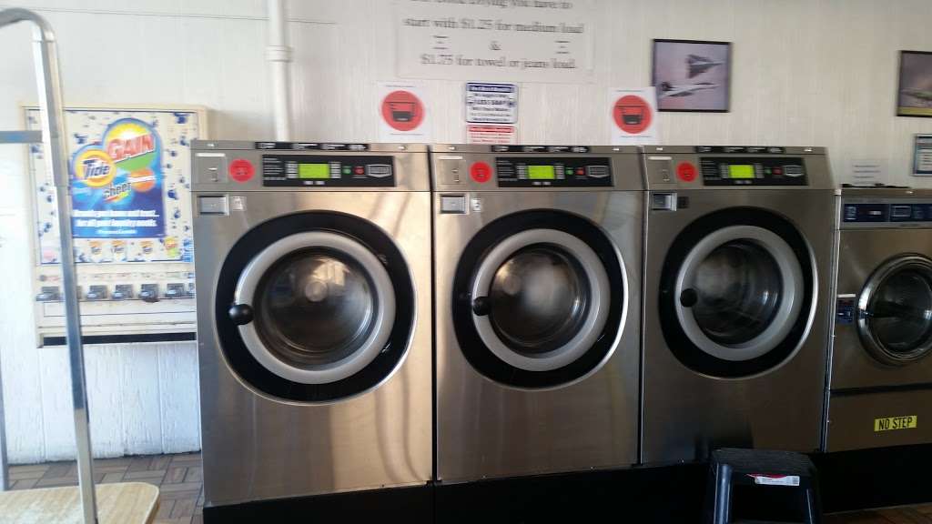 Wrightstown Laundromat | 421 Wrightstown Cookstown Rd, Wrightstown, NJ 08562, USA | Phone: (609) 723-2467