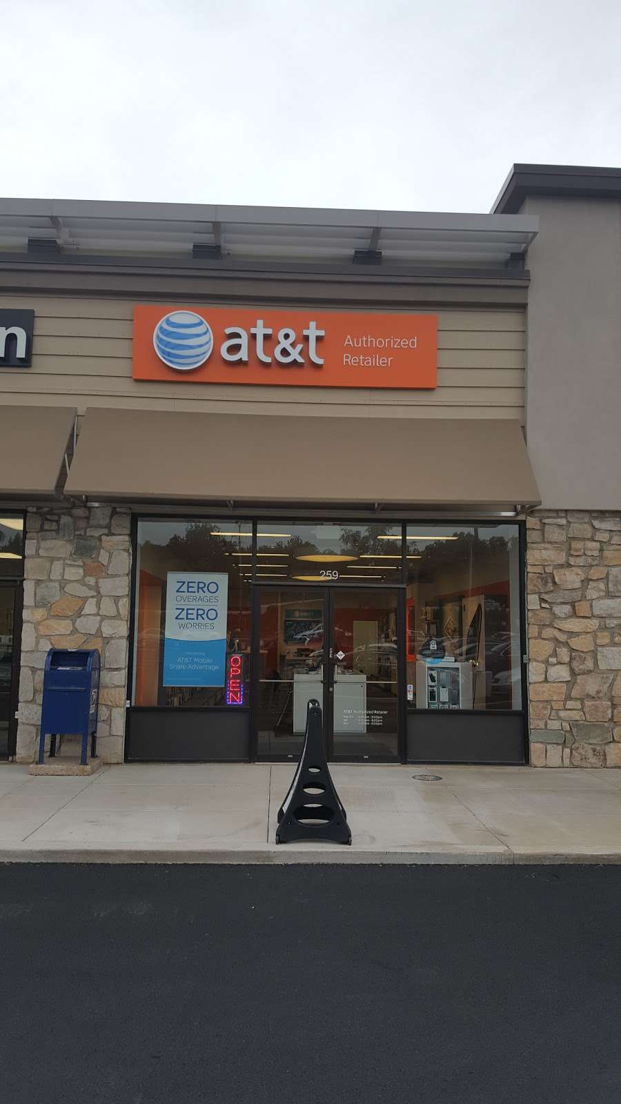 AT&T Store | 259 Swedesford Rd, Wayne, PA 19087, USA | Phone: (610) 989-9400