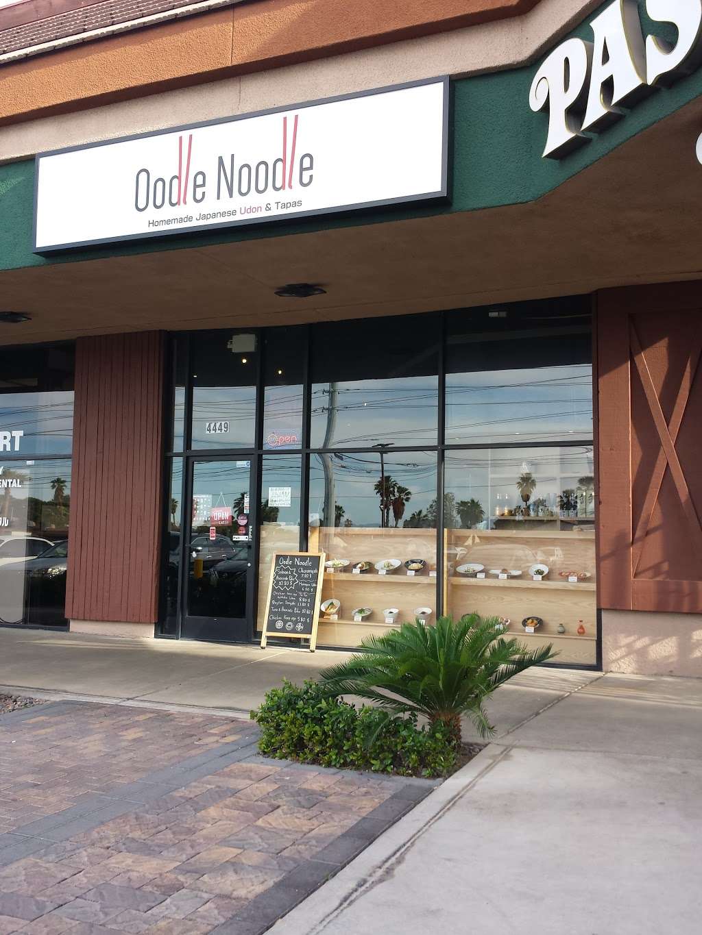 Oodle Noodle | 4449 W Flamingo Rd, Las Vegas, NV 89103, USA | Phone: (702) 538-9556