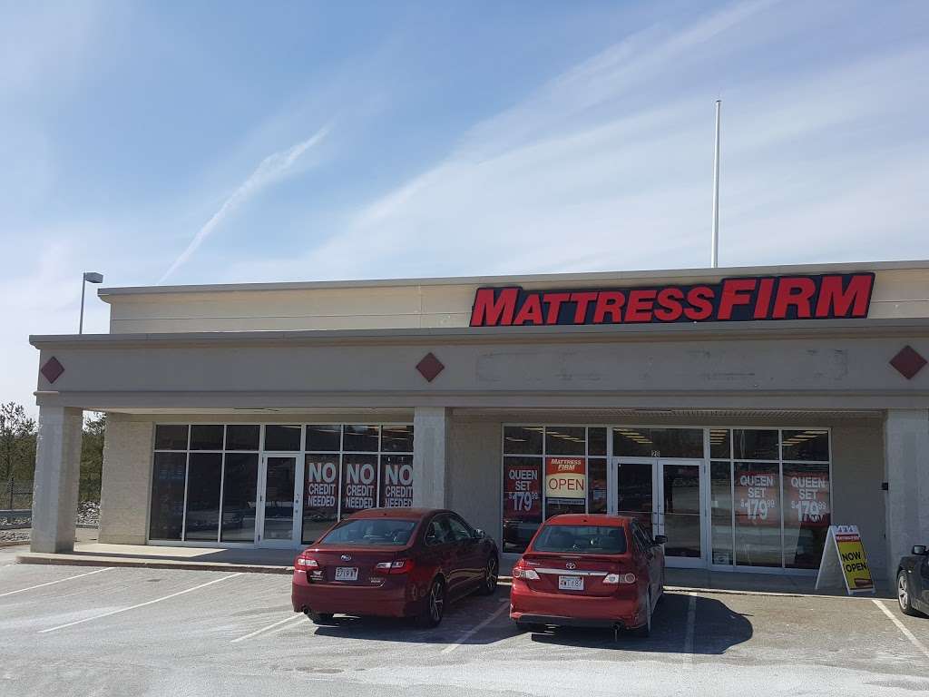 Mattress Firm Milford | 103 Cedar St, Milford, MA 01757, USA | Phone: (508) 482-0608