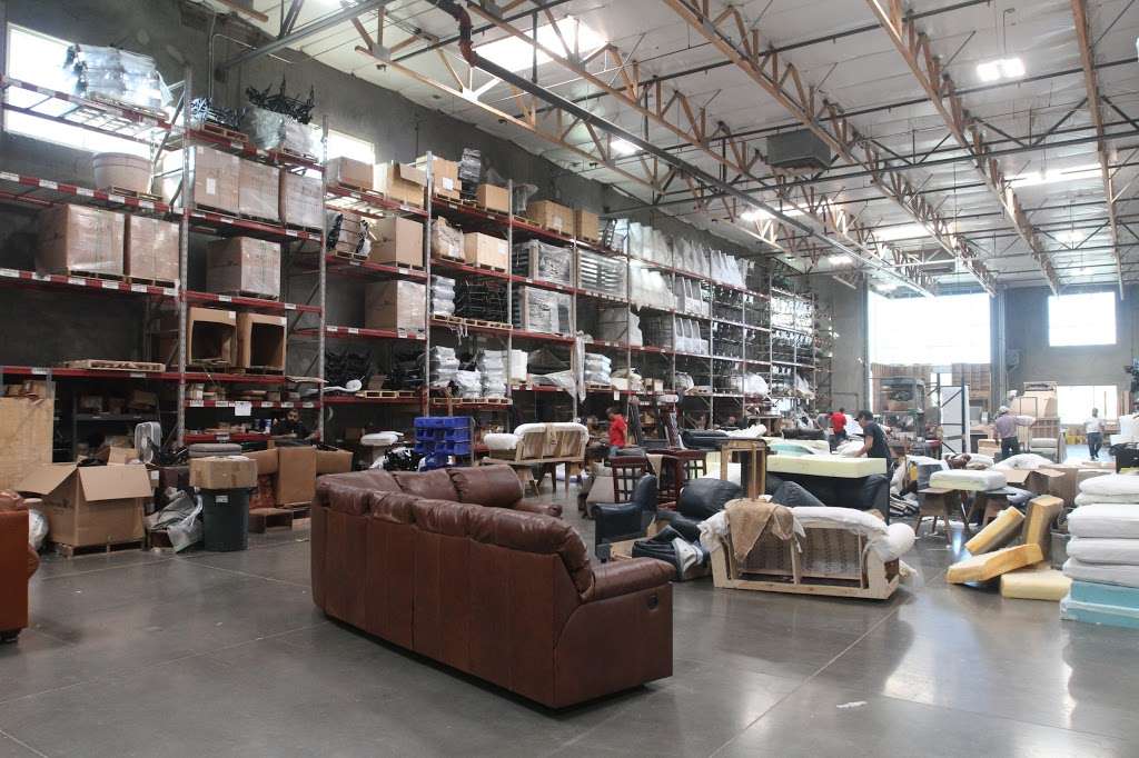 Creative Leather Furniture, Chandler | 450 N McClintock Dr, Chandler, AZ 85226, USA | Phone: (480) 820-6500