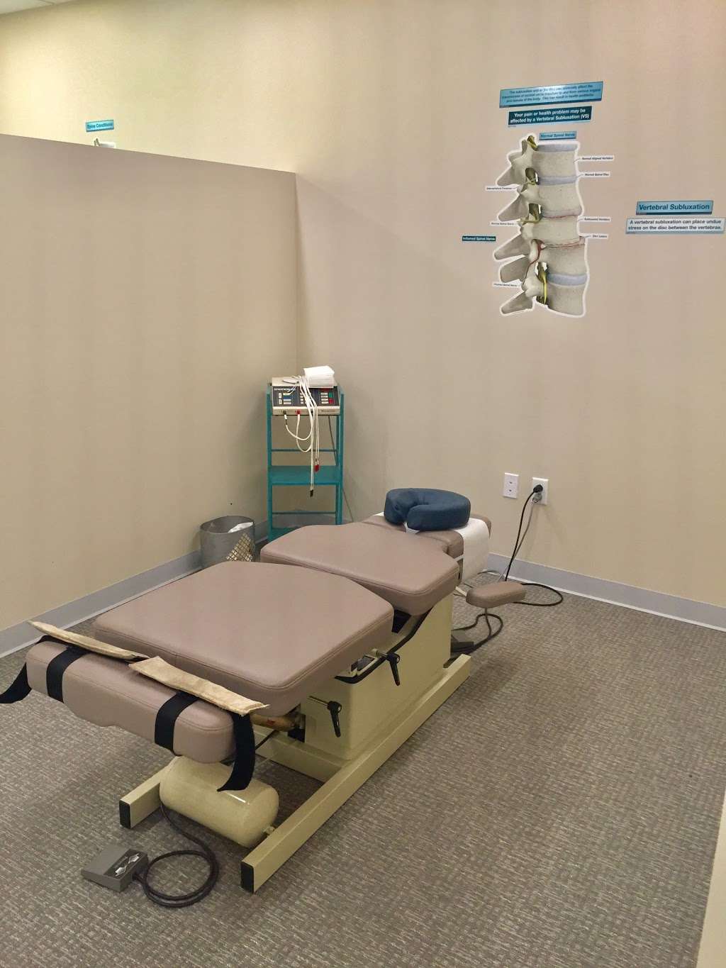 Select Chiropractic and Wellness | 6010 Hidden Valley Rd #107, Carlsbad, CA 92011 | Phone: (760) 893-6459