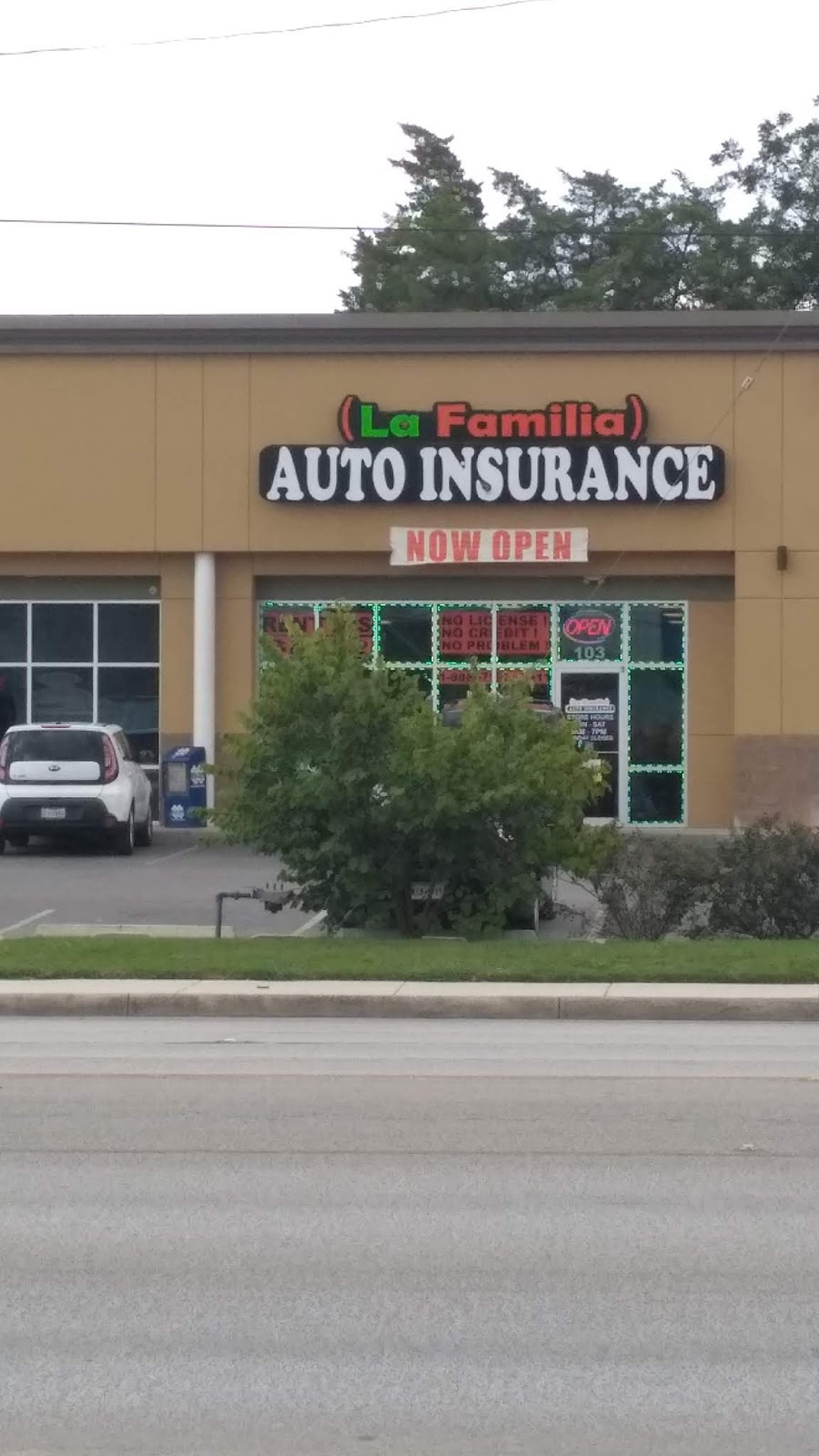 La Familia Auto Insurance | 4535 Rigsby Ave #103, San Antonio, TX 78222 | Phone: (210) 202-0832