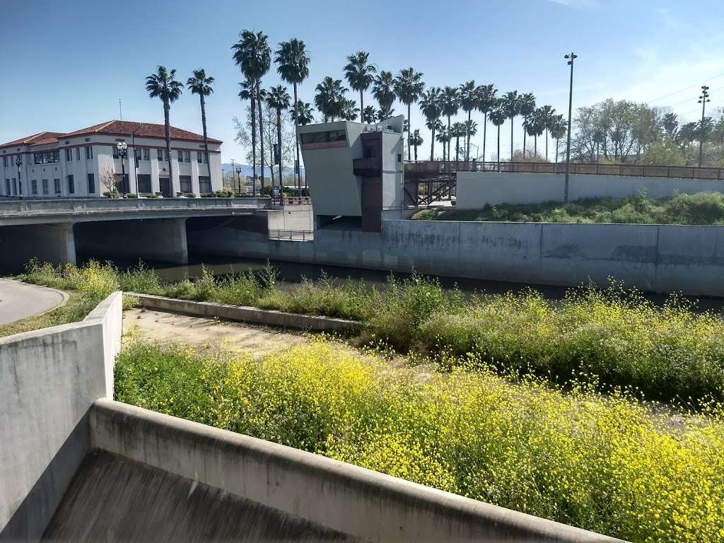 Los Capitancillos Ponds | Guadalupe Creek Trail, San Jose, CA 95118, USA